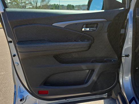 Used 2024 Honda Ridgeline Sport image 27