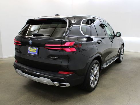Used 2025 BMW X5 xDrive50e AWD/4WD image 5