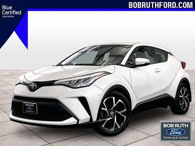 Used 2021 Toyota C-HR XLE FWD image 1