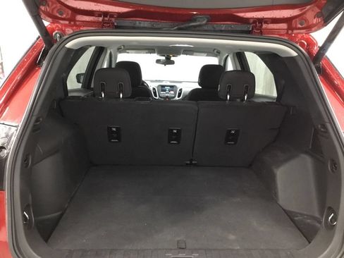 Used 2019 Chevrolet Equinox LT FWD image 27