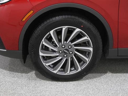Used 2023 Lincoln Corsair Reserve w/ Equipment Group 201A AWD/4WD image 23