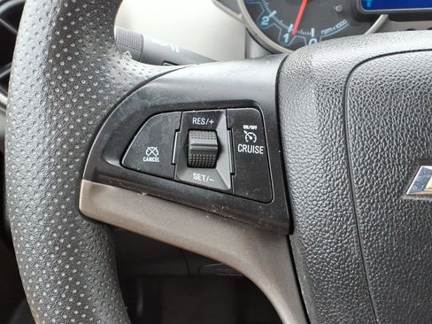 Used 2016 Chevrolet Sonic LT w/ Fun and Sun Package FWD image 17