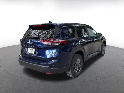 Used 2026 Nissan Rogue SV FWD image 10