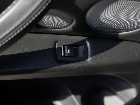 Used 2016 BMW X5 M image 39