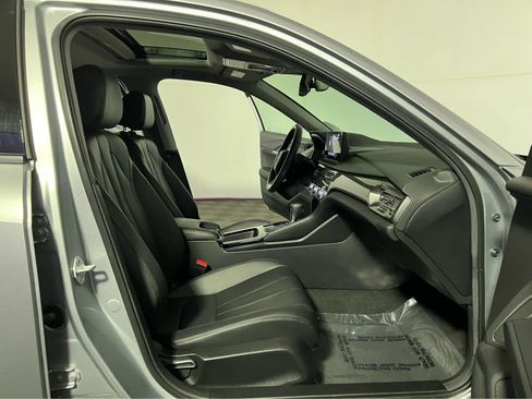 Certified 2025 Acura Integra FWD image 28