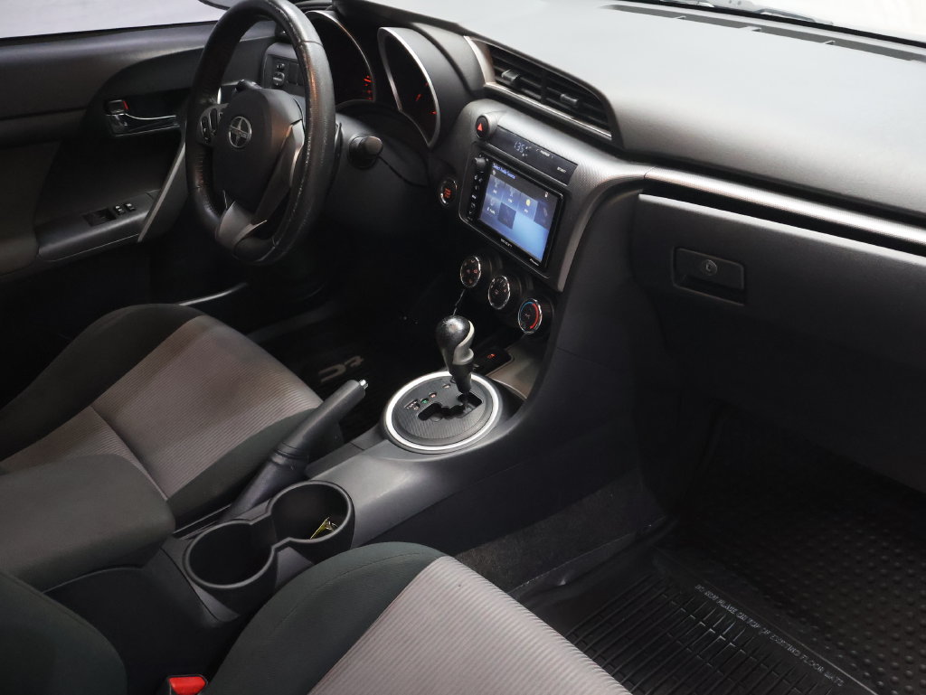 Used 2016 Scion tC FWD image 10