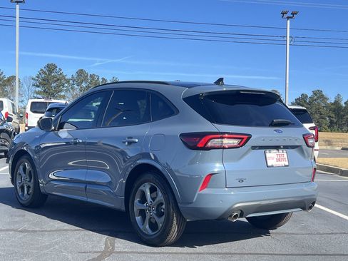 Certified 2023 Ford Escape ST-Line w/ Tech Pack #1 image 2