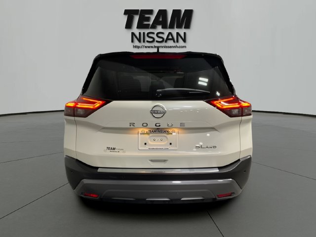 Used 2023 Nissan Rogue SL w/ SL Premium Package AWD/4WD image 5