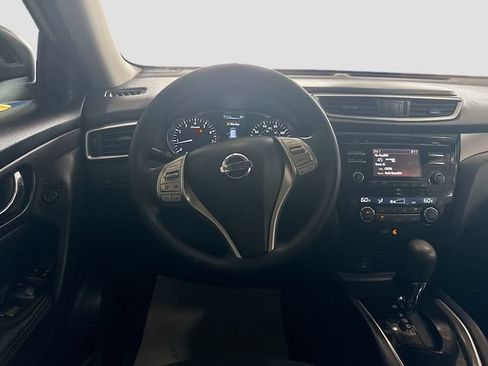 Used 2015 Nissan Rogue SV AWD/4WD image 21
