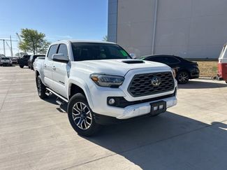 Used 2023 Toyota Tacoma TRD Sport w/ Technology Package video 1