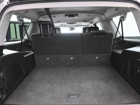 Used 2018 GMC Yukon XL Denali w/ Denali Ultimate Package AWD/4WD image 2