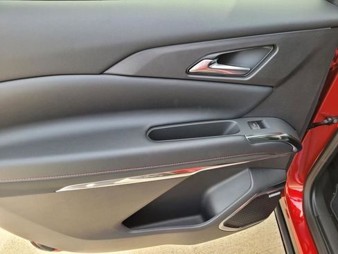 New 2026 Chevrolet Traverse RS image 10