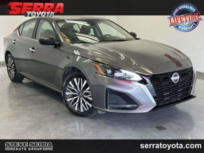Used 2025 Nissan Altima 2.5 SV