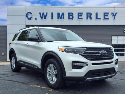 Certified 2022 Ford Explorer XLT w/ Equipment Group 202A