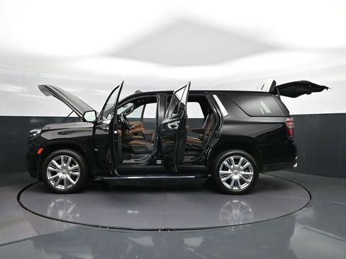 Used 2023 Chevrolet Tahoe High Country image 47