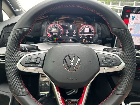 New 2026 Volkswagen GTI SE FWD image 23