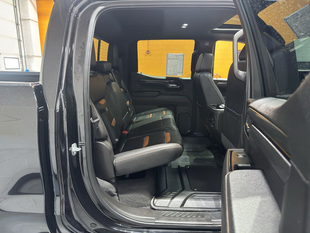 Used 2025 GMC Sierra 1500 AT4 w/ AT4 Premium Package AWD/4WD image 22