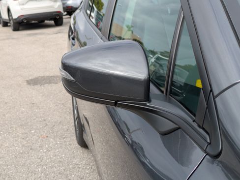 Certified 2025 Subaru Legacy Limited image 12