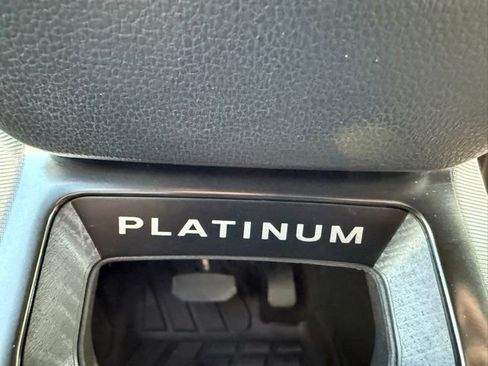 Used 2024 Ford F250 Platinum AWD/4WD image 38