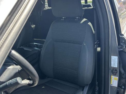 Used 2022 Ford F150 XLT w/ Equipment Group 302A High image 16