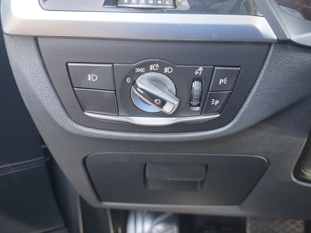Used 2019 BMW X3 sDrive30i w/ Convenience Package RWD image 26