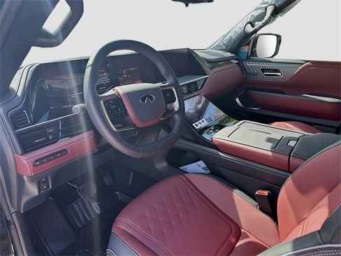 New 2026 INFINITI QX80 Autograph w/ Premium Cargo Package image 9