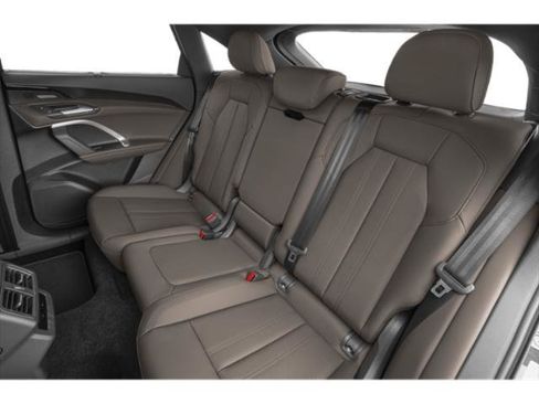 Certified 2025 Audi Q5 Premium Plus AWD/4WD image 12