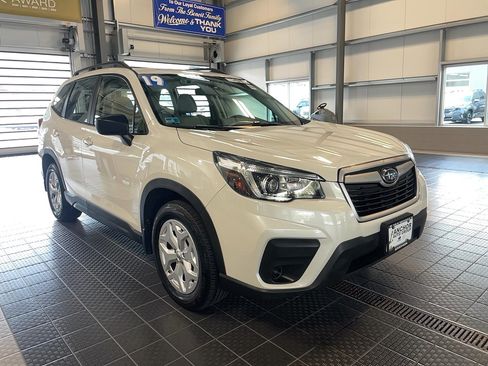 Used 2019 Subaru Forester w/ Alloy Wheel Package AWD/4WD image 1