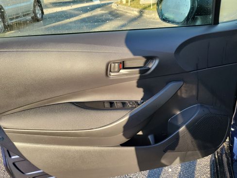 Used 2025 Toyota Corolla LE image 13