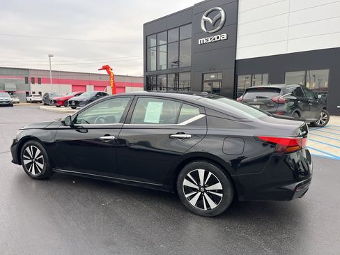 Used 2020 Nissan Altima 2.5 SL image 3