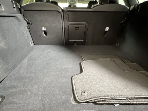 Certified 2025 Volvo XC60 B5 Core w/ Climate Package image 23