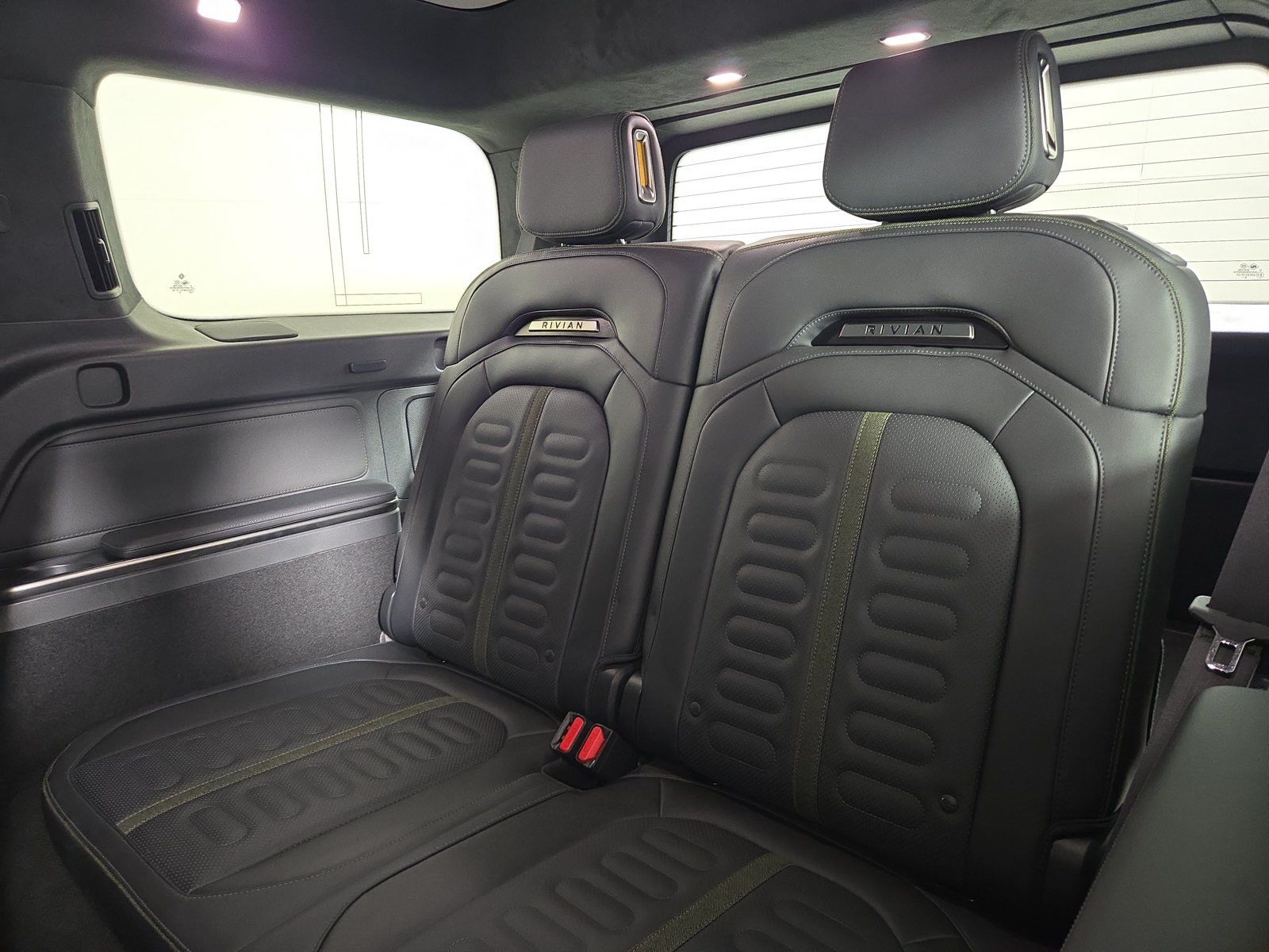 Used 2024 Rivian R1S Adventure Quad AWD/4WD image 22