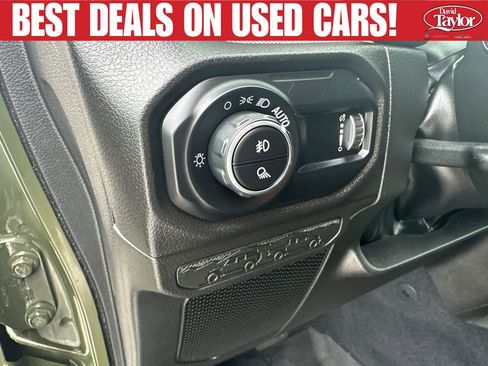 Used 2024 Jeep Gladiator Sport AWD/4WD image 26
