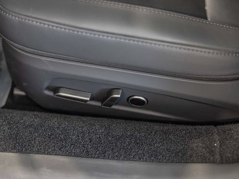 Used 2026 Tesla Model 3 RWD image 21