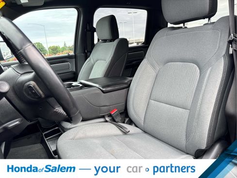 Used 2021 RAM 1500 Big Horn AWD/4WD image 11