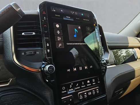 New 2026 RAM 3500 Longhorn image 19