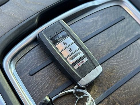 Used 2019 Acura MDX SH-AWD w/ Advance Package image 28