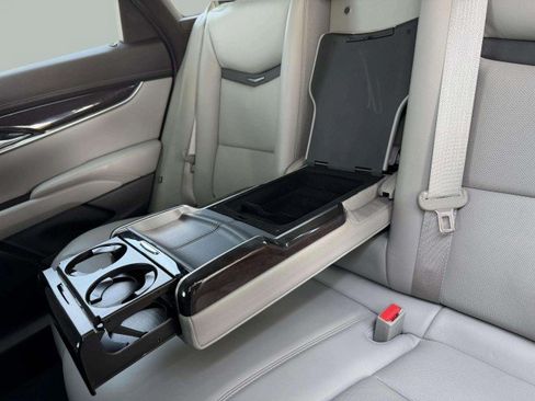 Used 2017 Cadillac XTS Luxury FWD image 24