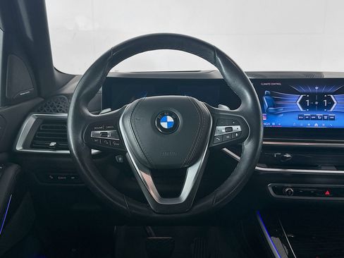 Used 2024 BMW X5 sDrive40i image 18
