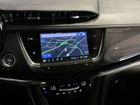 Used 2024 Cadillac XT6 Sport w/ LPO, Floor Liner Package AWD/4WD image 21