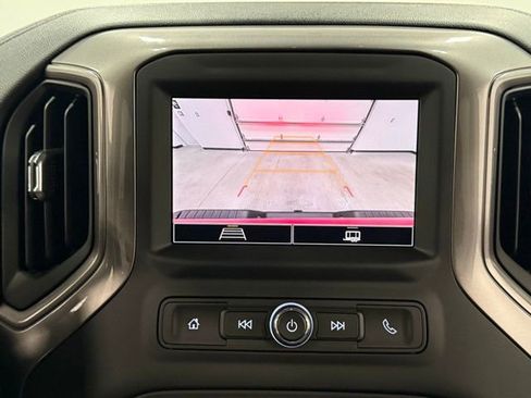 Used 2025 Chevrolet Silverado 2500 Custom w/ Custom Value Package image 27