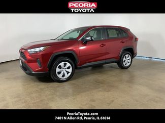 Used 2024 Toyota RAV4 LE video 1