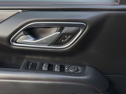 Used 2024 Chevrolet Suburban RST image 25