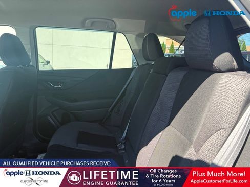 Used 2025 Subaru Outback Premium w/ Popular Package #1A AWD/4WD image 5