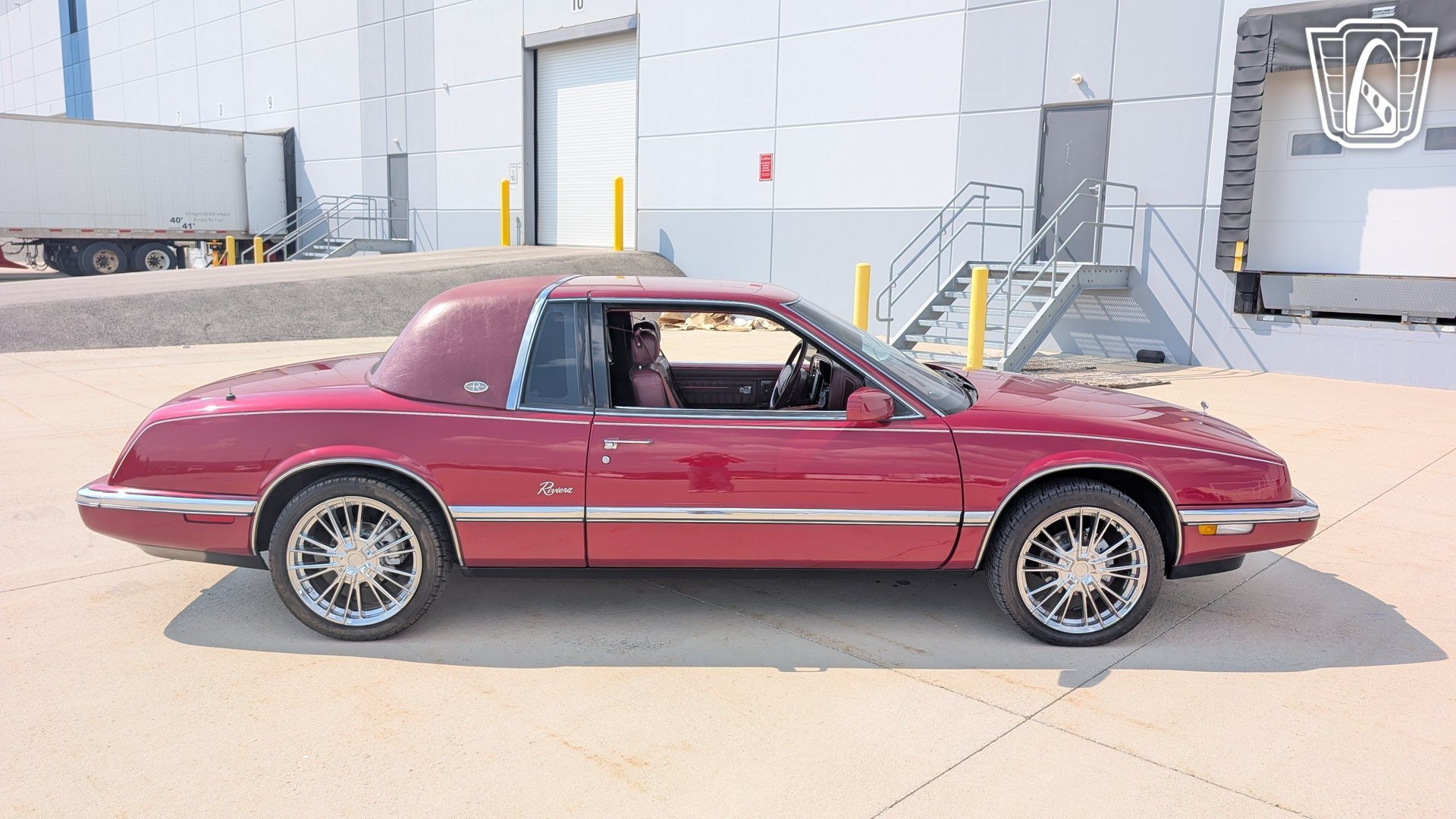 Used 1990 Buick Riviera Coupe FWD image 17