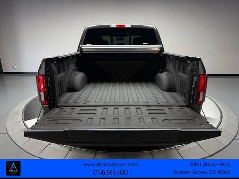 Used 2018 Ford F150 Lariat w/ Equipment Group 502A Luxury RWD image 12
