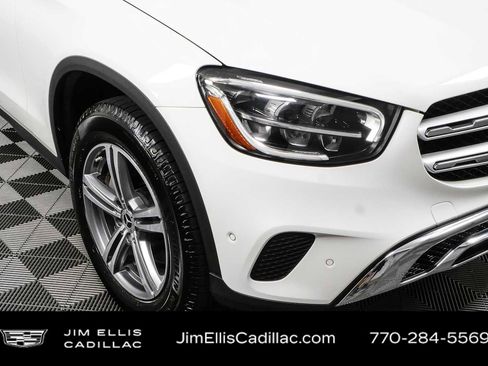 Used 2021 Mercedes-Benz GLC 300 4MATIC w/ Multimedia Package image 36