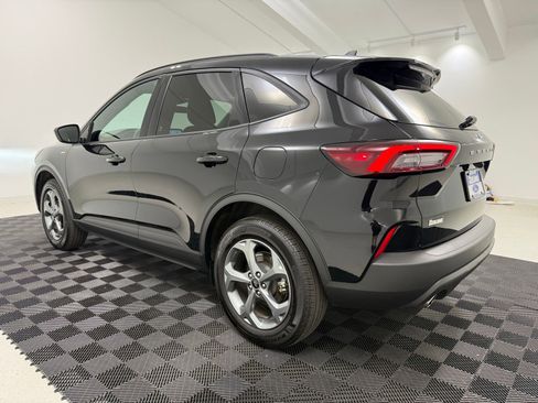 Used 2025 Ford Escape ST-Line AWD/4WD image 9