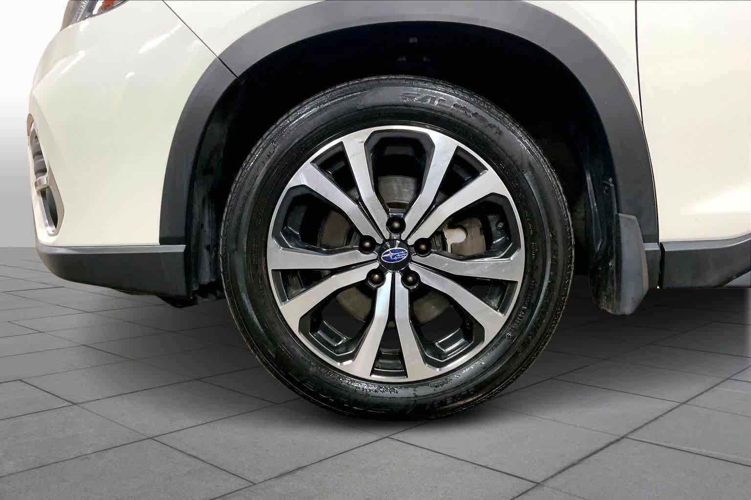Used 2019 Subaru Forester Limited AWD/4WD image 20
