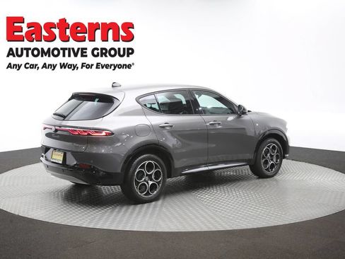 Used 2024 Alfa Romeo Tonale Ti AWD/4WD image 39